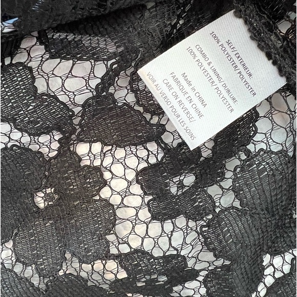 Divine Heritage Western Lace Pearl Snap Blouse - Picture 16 of 16